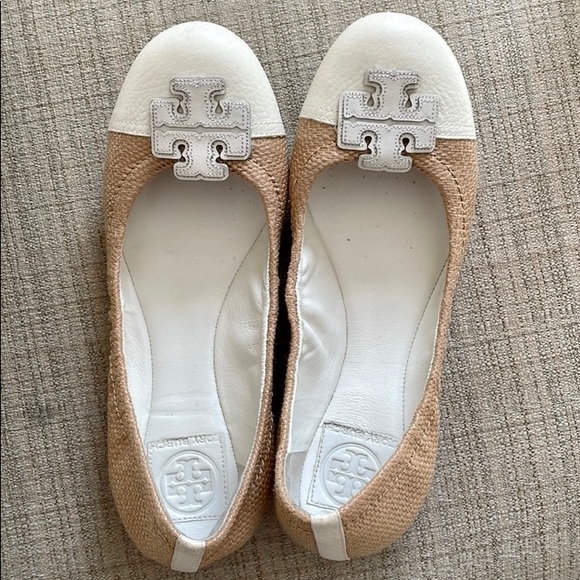 SOLD Tory Burch Carita Raffia Straw Leather Flat Shoes! 💙💚 - Picture 3 of 11